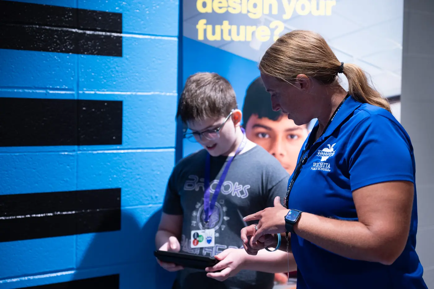 Students and staff in the Verizon Innovative Learning Lab at Brooks, photo 32 of 59